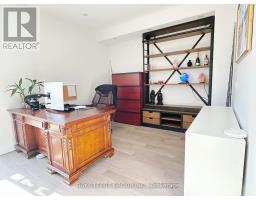 13 Thomas Foster Street, Markham, ON L6C0Z4 Photo 6