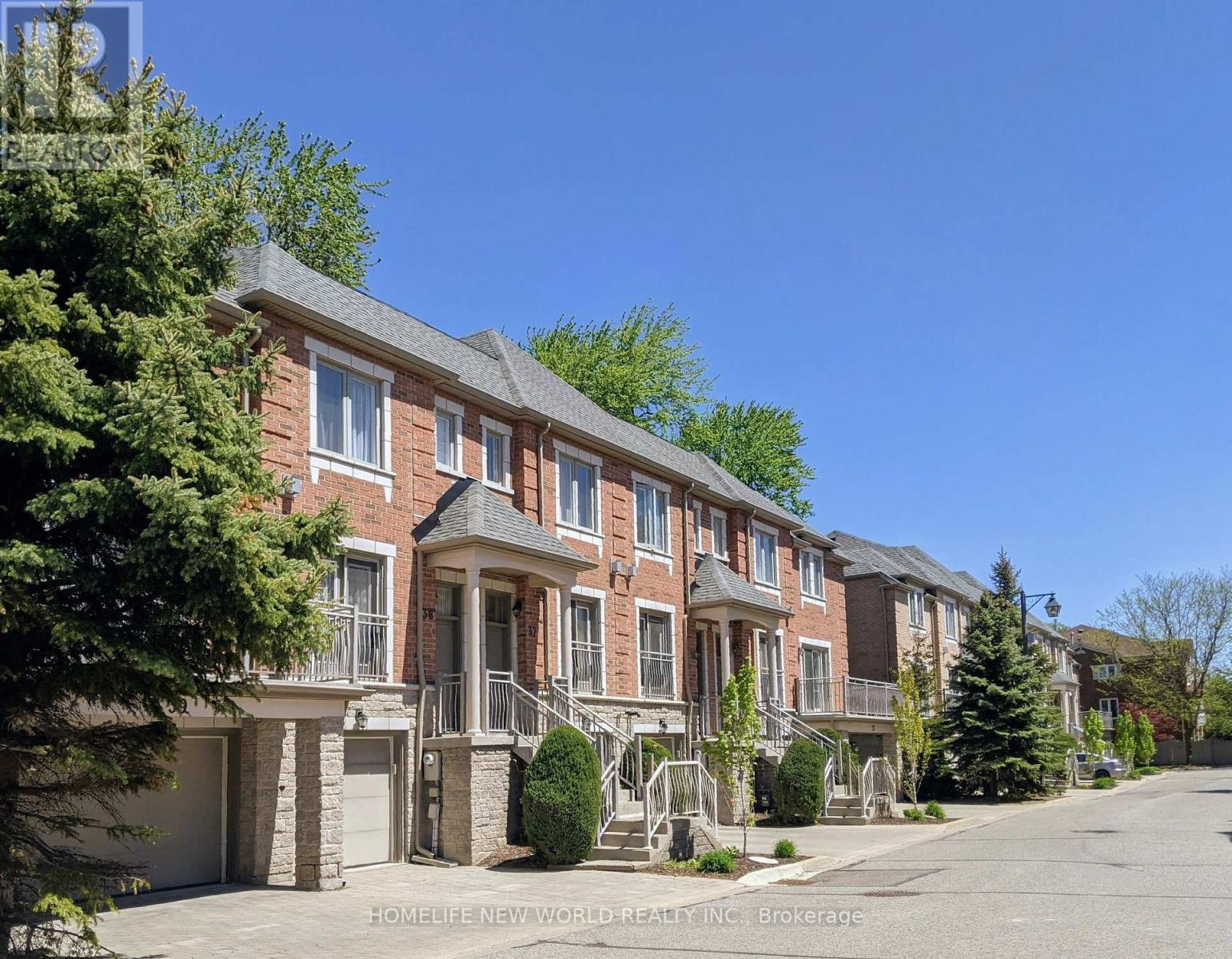 #38 9133 BAYVIEW AVENUE - 2