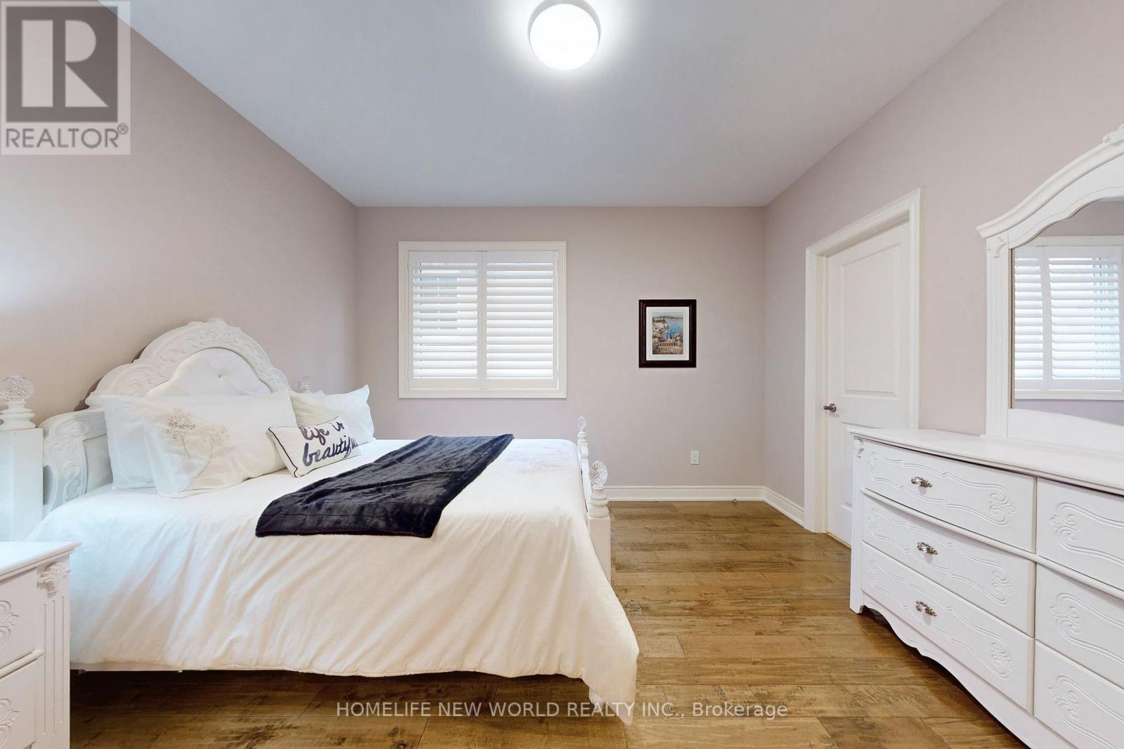 21 CONGER STREET - 28