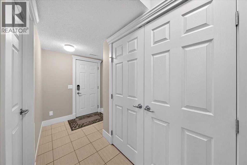 520 Rocky Vista Gardens NW - 40