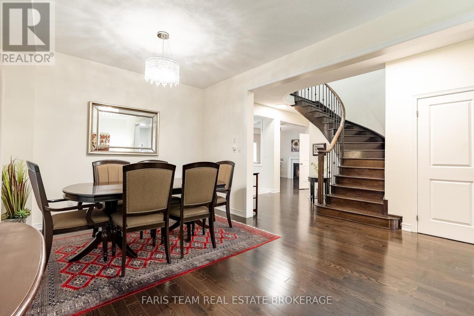 1284 HARRINGTON STREET - 11