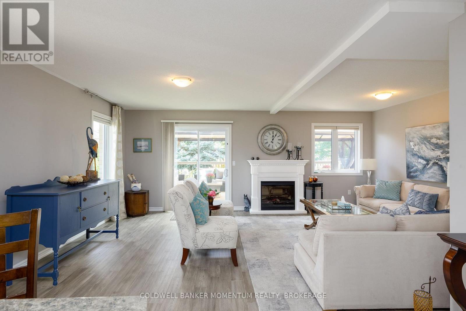 3941 BELLWOOD LANE - 13