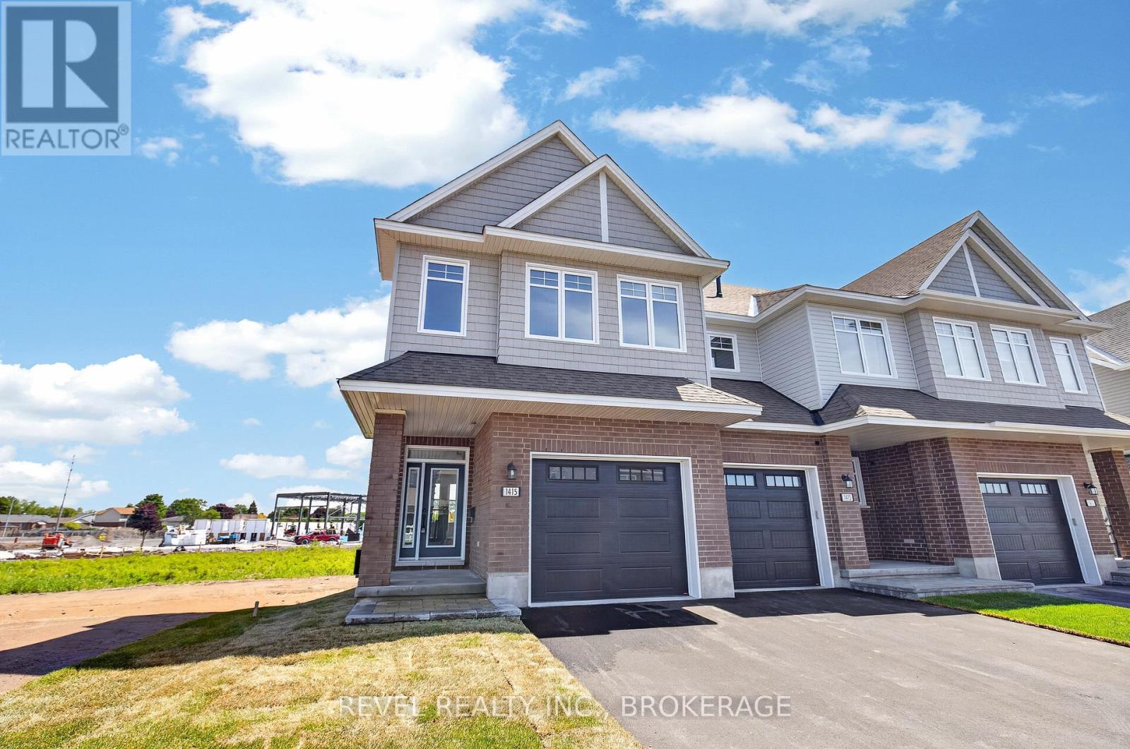 1415 DEMERS AVENUE, Kingston (East Gardiners Rd) — photo 2
