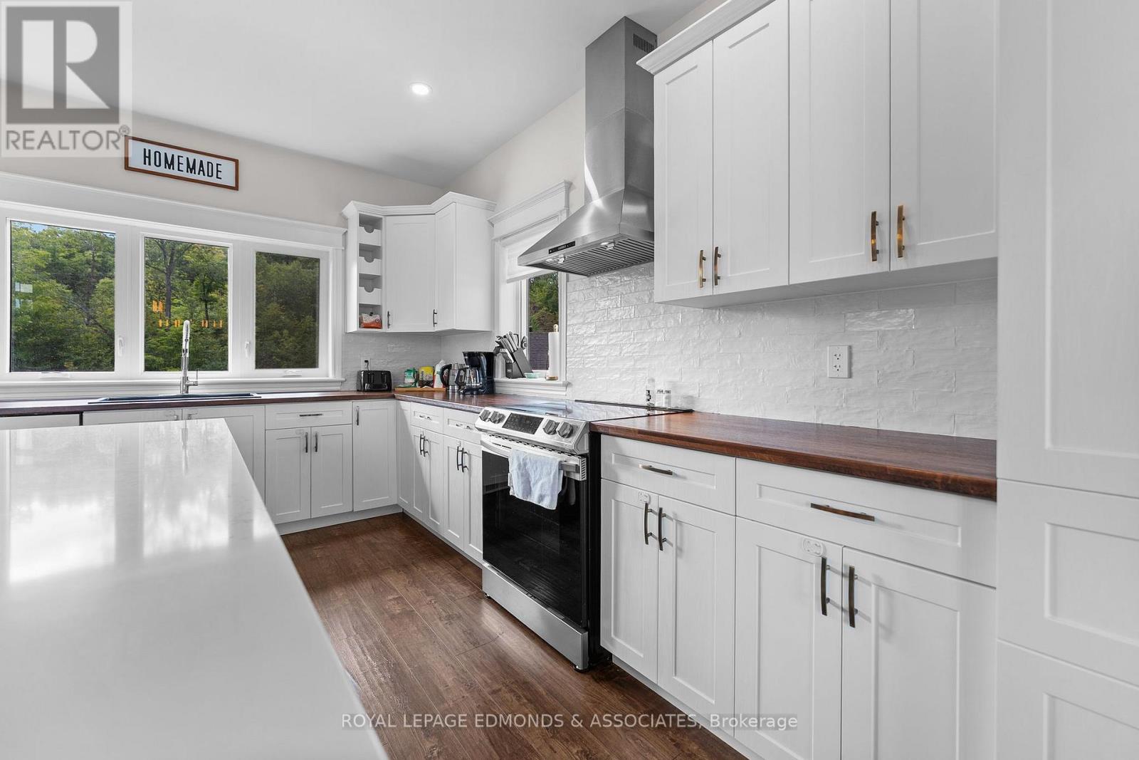 103B CARRIAGE LANDING ROAD - 18
