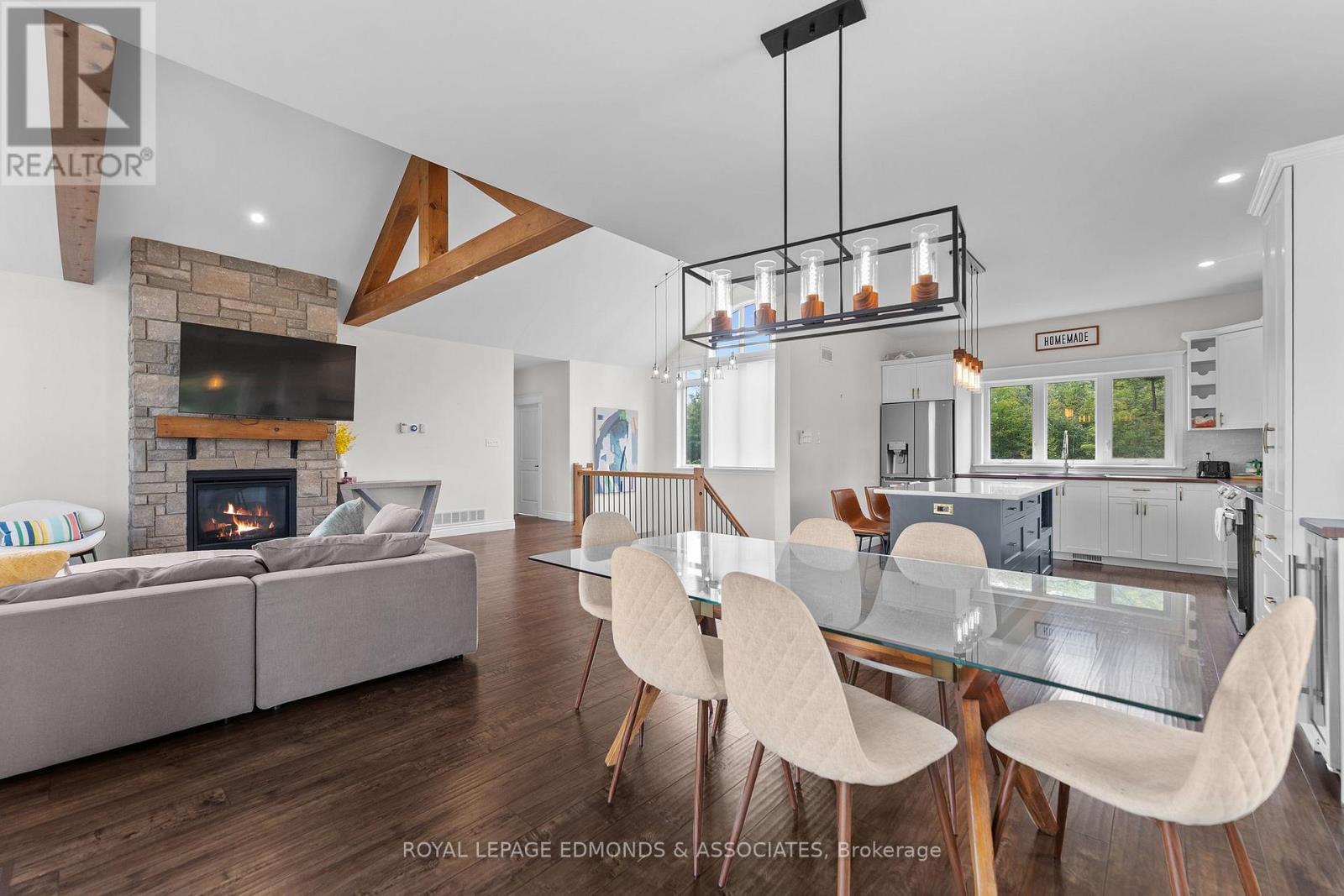 103B CARRIAGE LANDING ROAD - 21