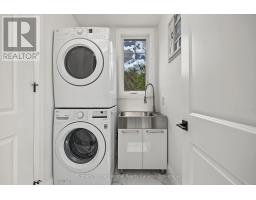 730 124 Highway, Mckellar, ON P0G1C0 Photo 28