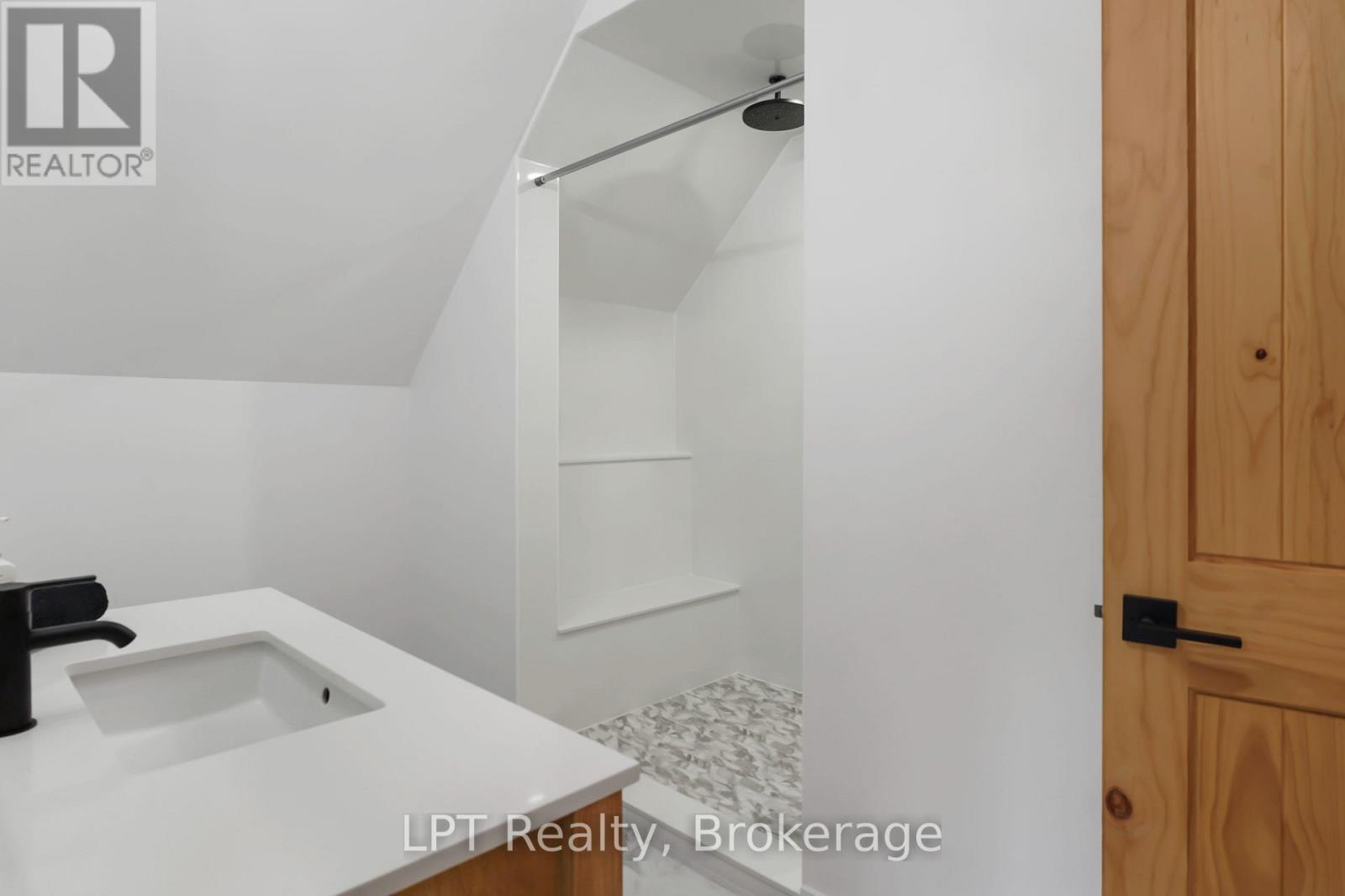 6 SPRY LAKE ROAD - Image 30