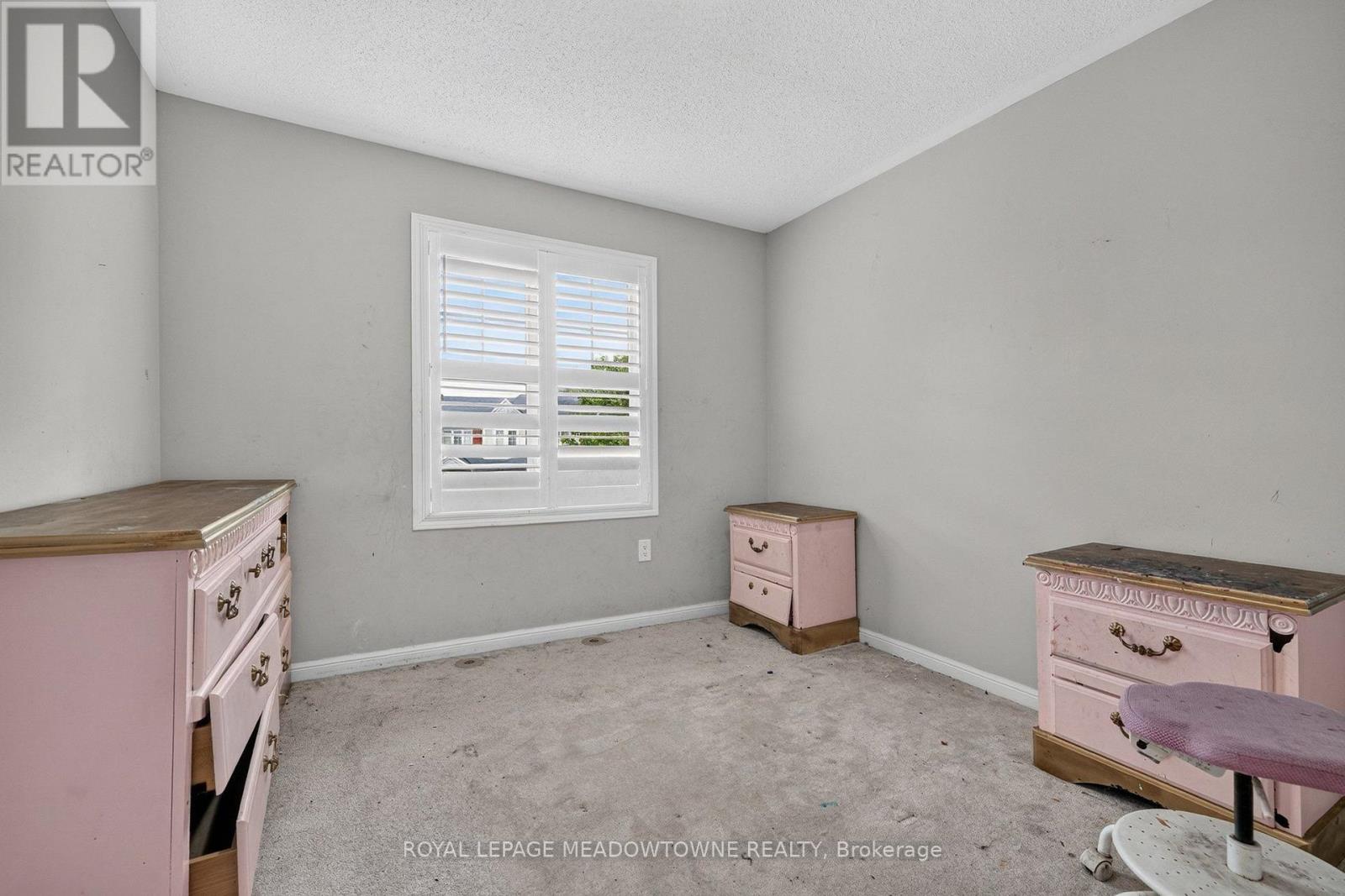 928 RAFTIS CRESCENT - 26