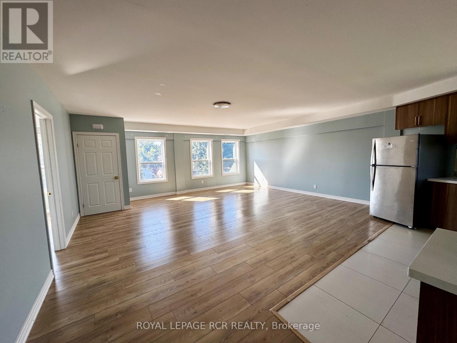 #308 15 Brenda Boulevard, Orangeville, Ontario, L9W3Y5, Orangeville, Ontario — photo 2 of 5