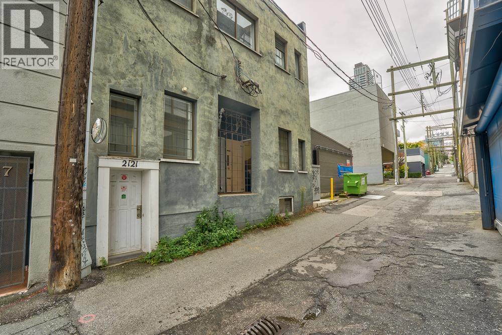 2121 GRANVILLE STREET, Vancouver