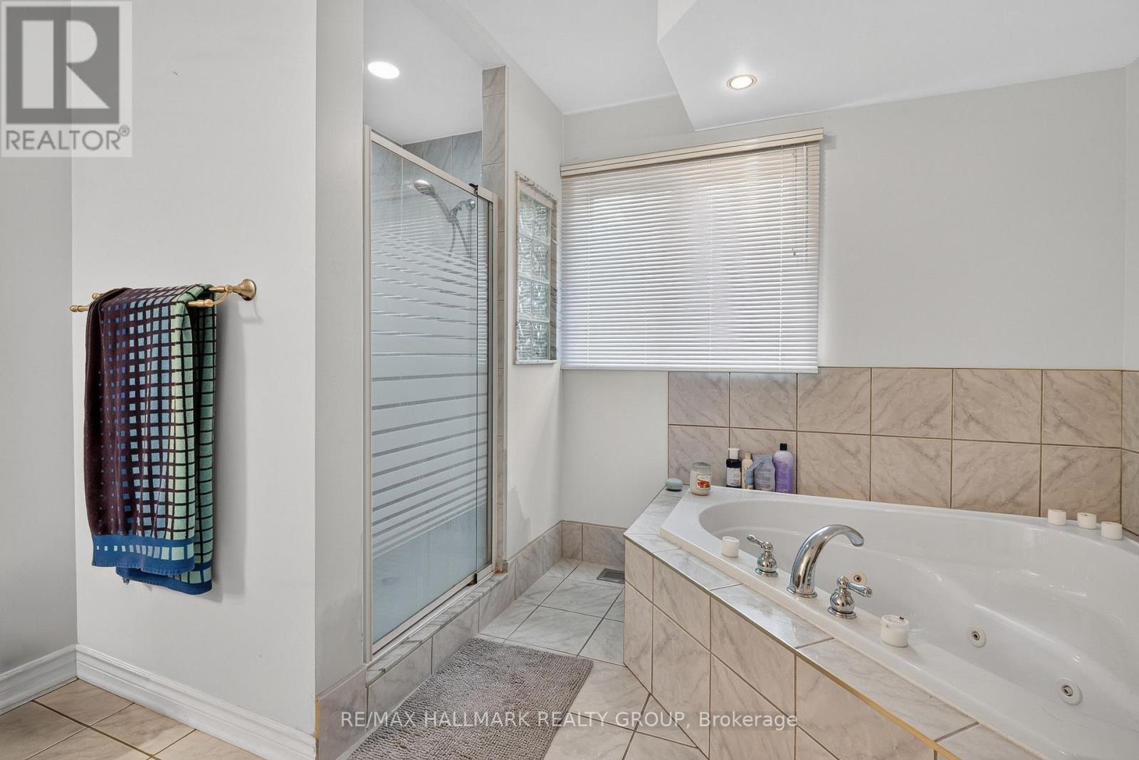 3212 DUKELOW ROAD - 32
