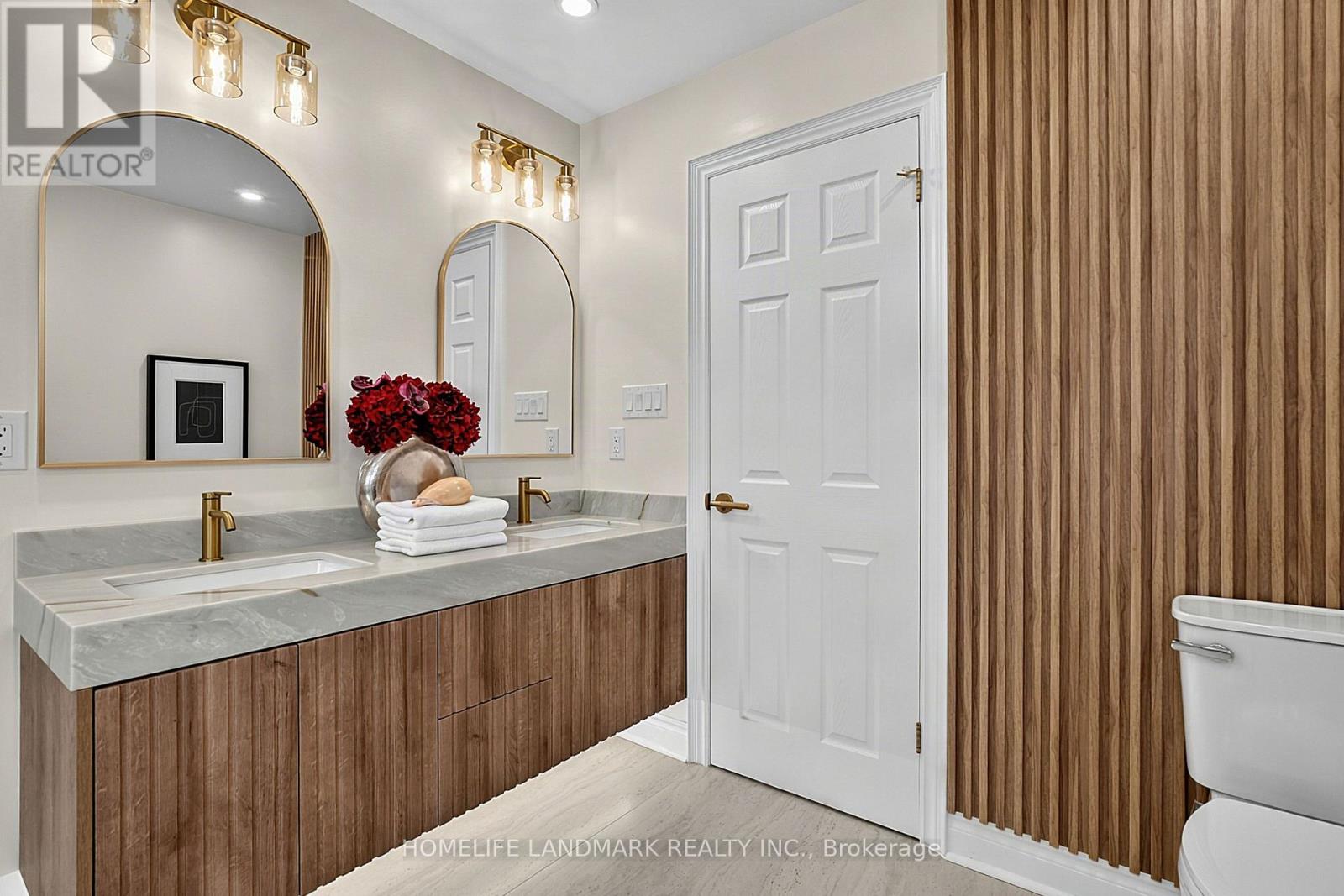 162 BYNG AVENUE - 26