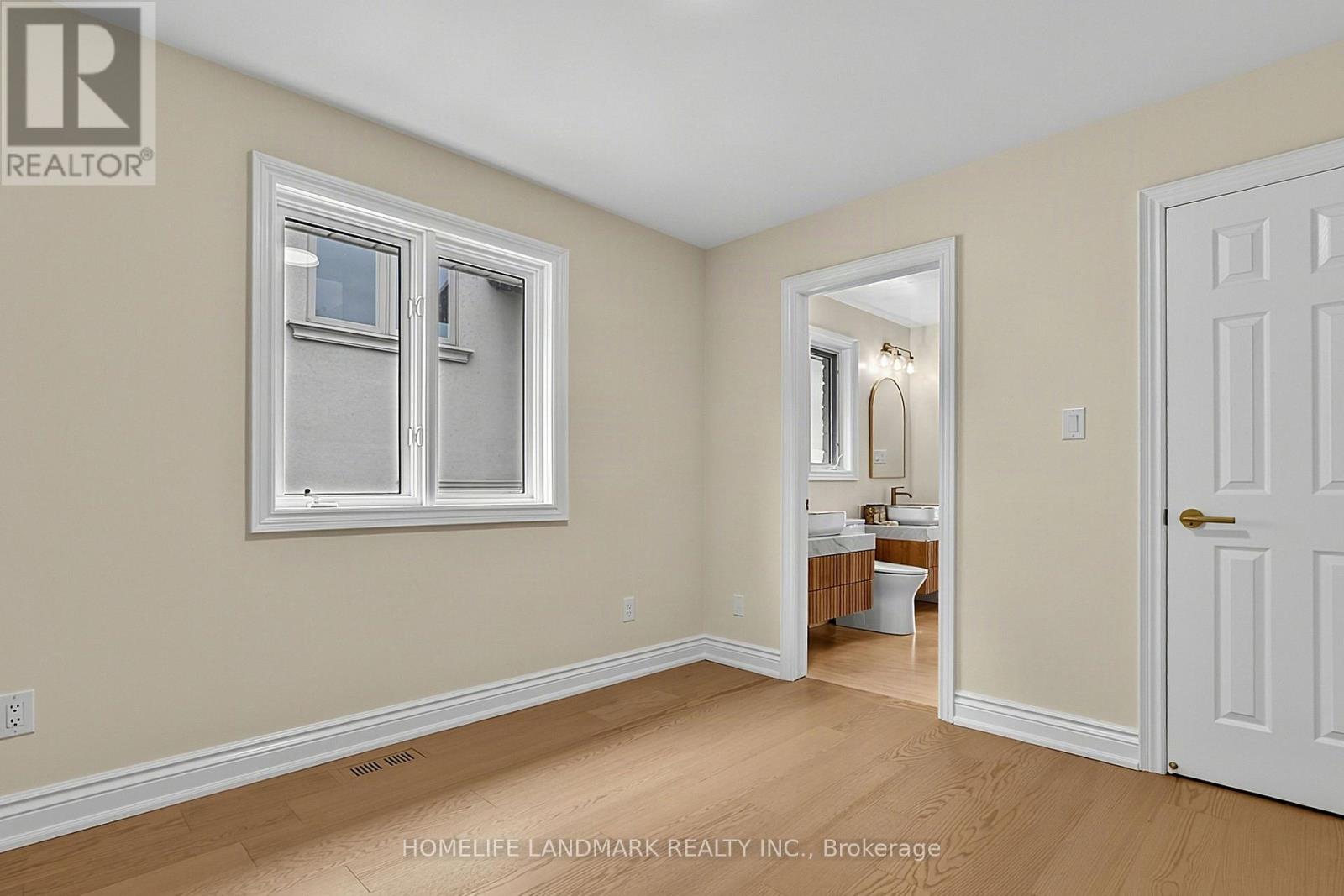 162 BYNG AVENUE - 31