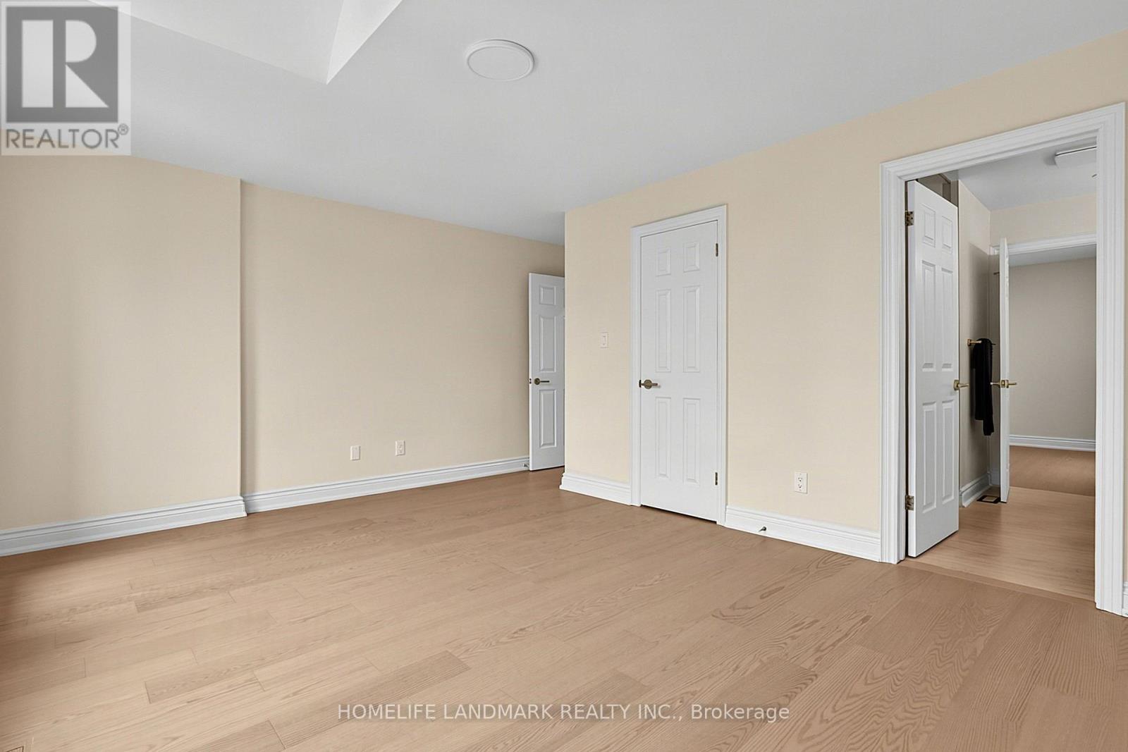 162 BYNG AVENUE - 34