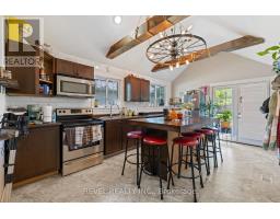 Kitchen - 54 Chestnut Street E, St  Catharines, ON L2T1H1 Photo 8