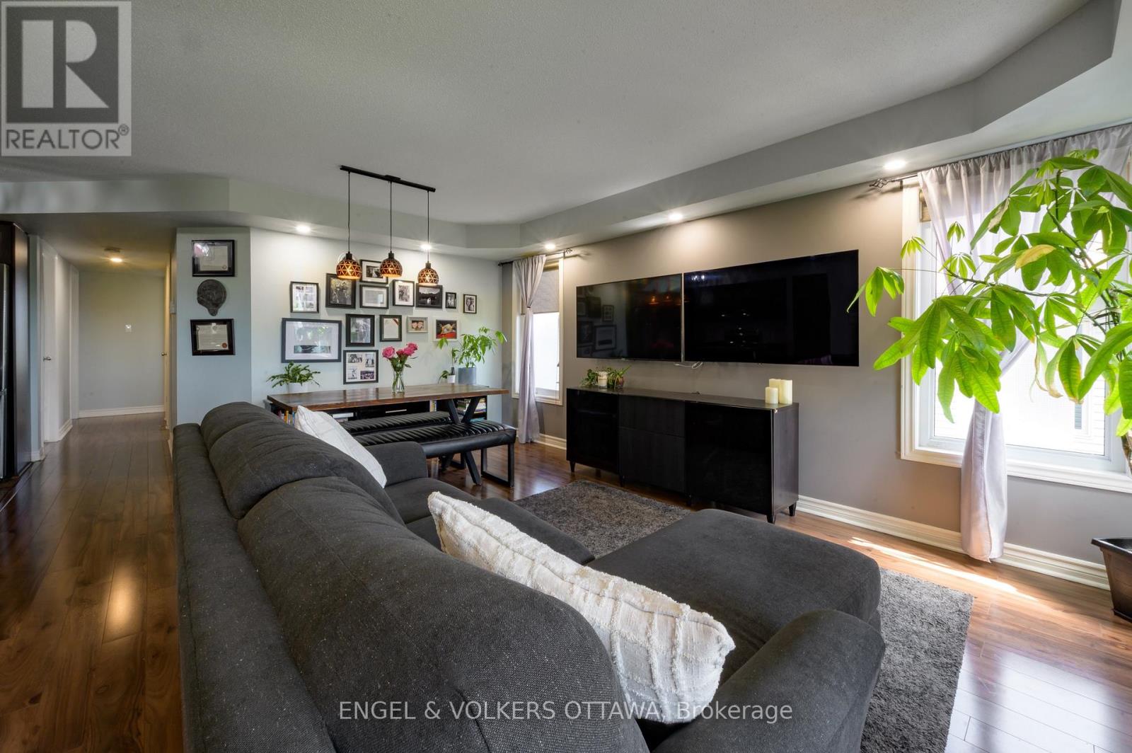 #7 50 BARNSTONE DRIVE - 14