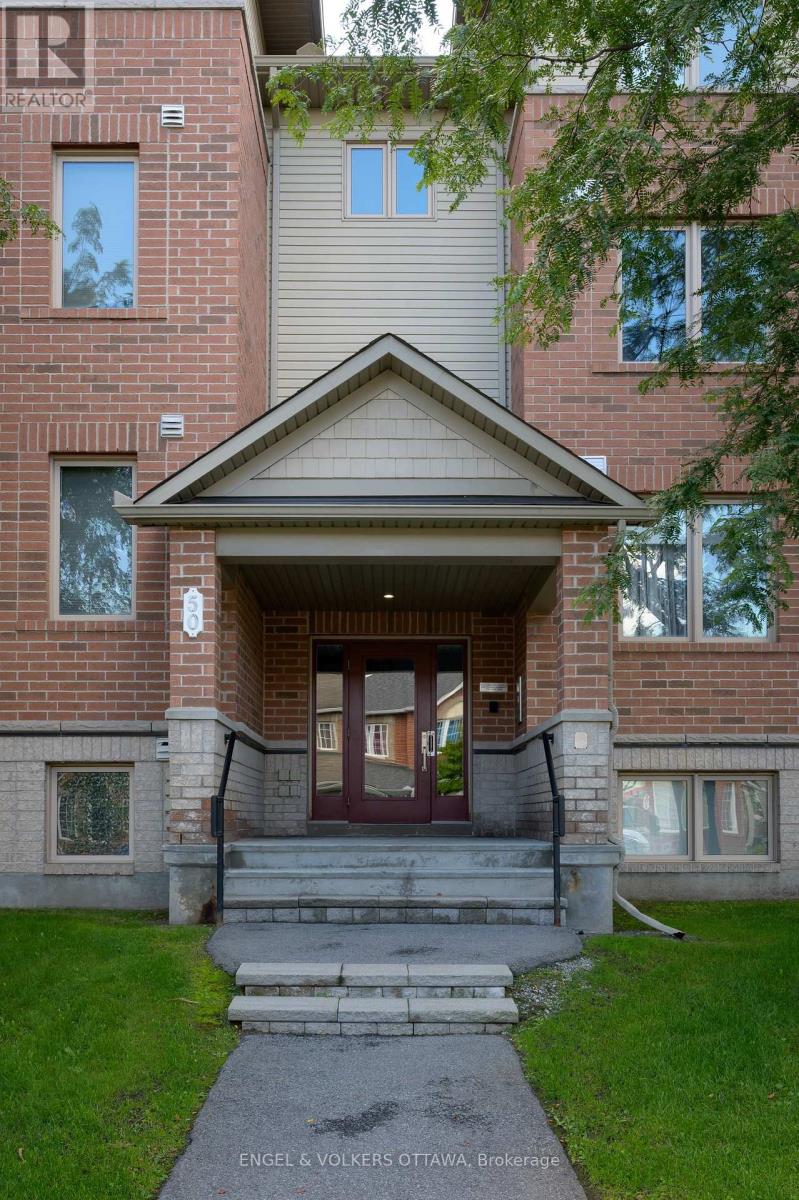 #7 50 BARNSTONE DRIVE - 3