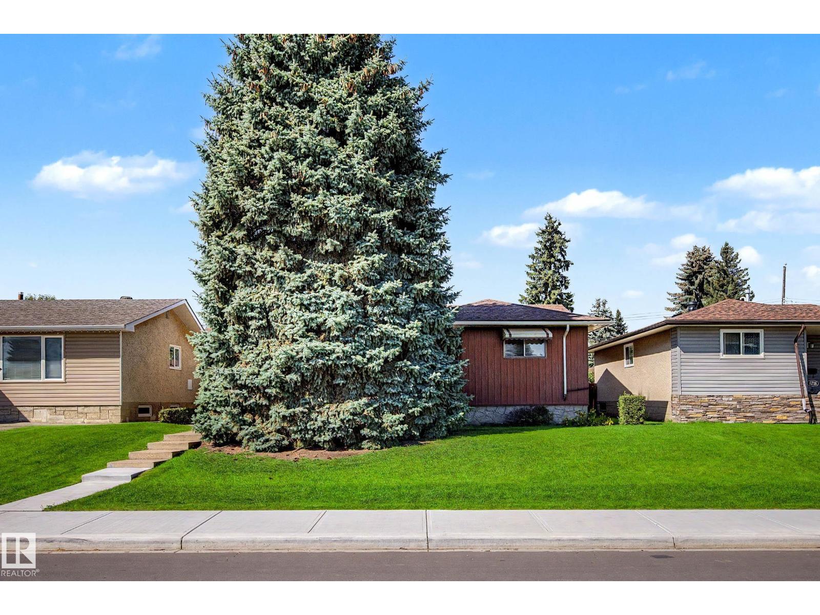 6720 95 AV NW - 1