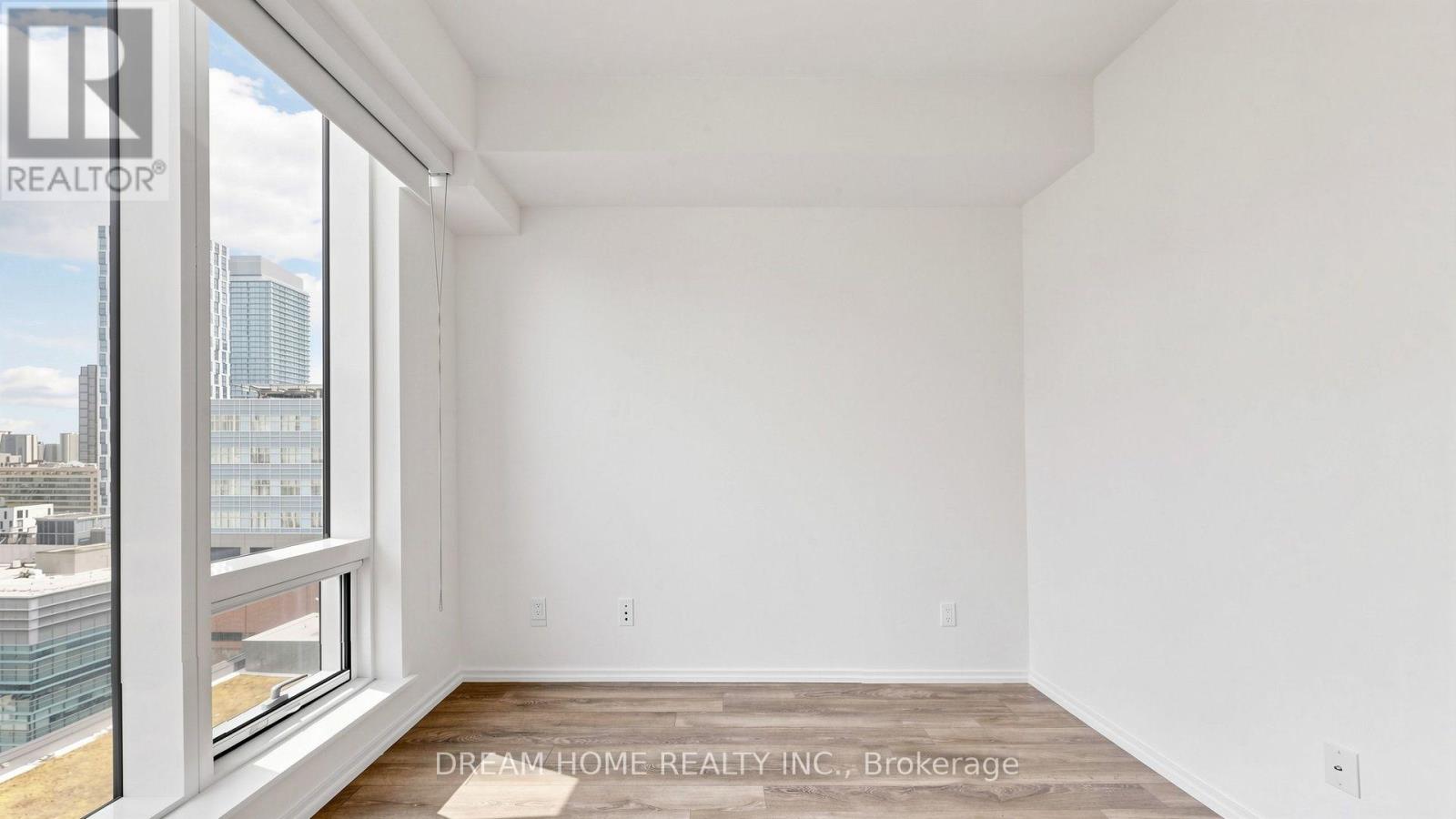 #1701 197 YONGE ST STREET - 24