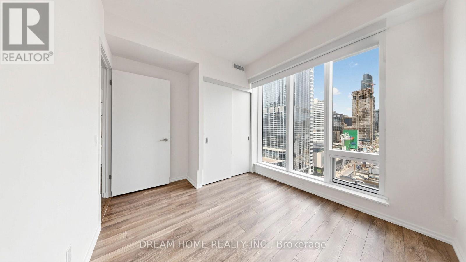 #1701 197 YONGE ST STREET - 26