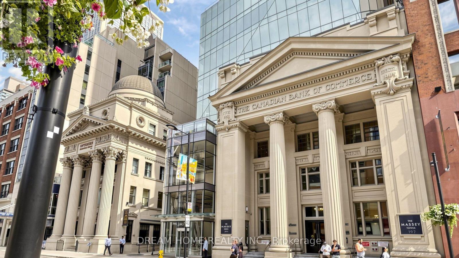 #1701 197 YONGE ST STREET - 45
