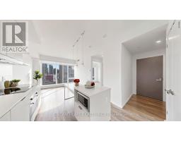 1701 - 197 Yonge St Street, Toronto, ON M5B0C1 Photo 12