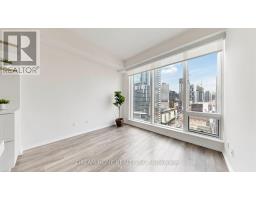 1701 - 197 Yonge St Street, Toronto, ON M5B0C1 Photo 7