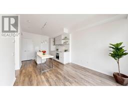 1701 - 197 Yonge St Street, Toronto, ON M5B0C1 Photo 8