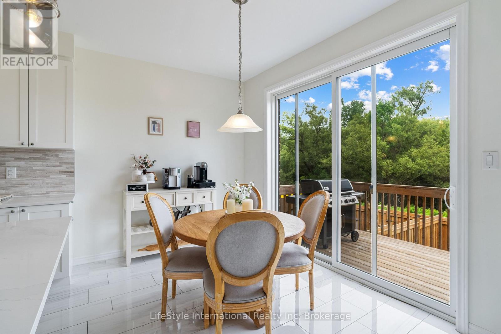 68 BARKERVILLE DRIVE - Image 21