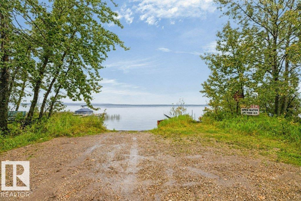 #52A 52515 RGE ROAD 52 - 51