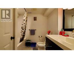 Bsmt - 19 Hall Crescent, Brampton, ON L6X3J8 Photo 12