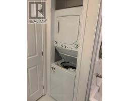 Bsmt - 19 Hall Crescent, Brampton, ON L6X3J8 Photo 14