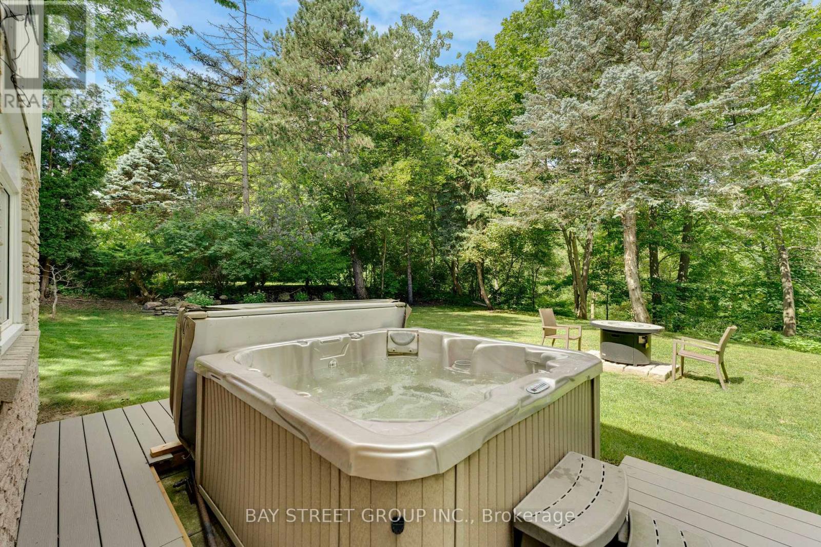 2283 DEVON ROAD - Image 42