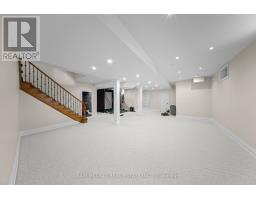 950 Fredonia Drive, Mississauga, ON L5C2W4 Photo 40