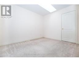 1220 Weston Road, Toronto, ON M6M4P4 Photo 22
