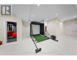 950 Fredonia Drive, Mississauga, ON L5C2W4 Photo 41