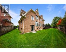 950 Fredonia Drive, Mississauga, ON L5C2W4 Photo 46