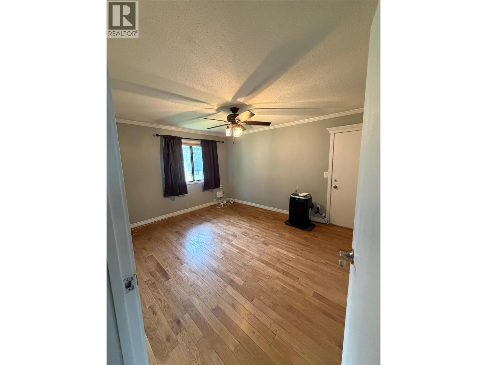 1 220 Prior Road South, Kelowna