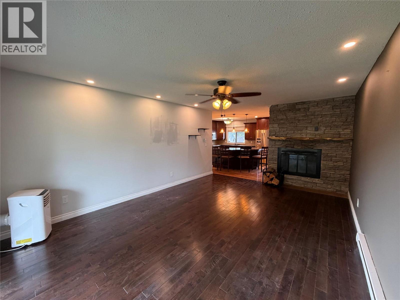 1 220 Prior Road South, Kelowna