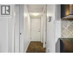 14, 2906 17 Avenue SW - photo 2