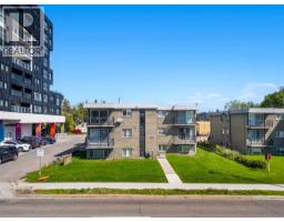 14, 2906 17 Avenue SW - photo 1
