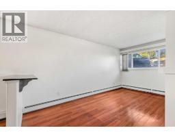 14, 2906 17 Avenue SW - photo 11