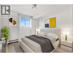 14, 2906 17 Avenue SW - photo 15