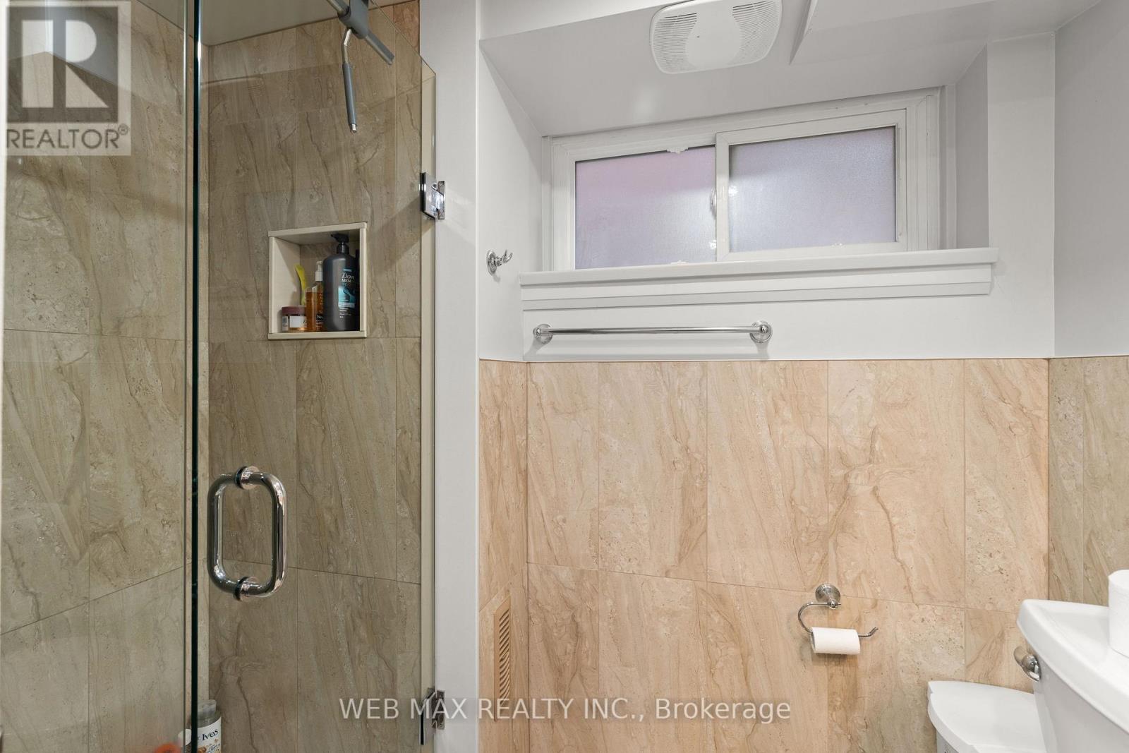 14 HOWARTH AVENUE - Image 30