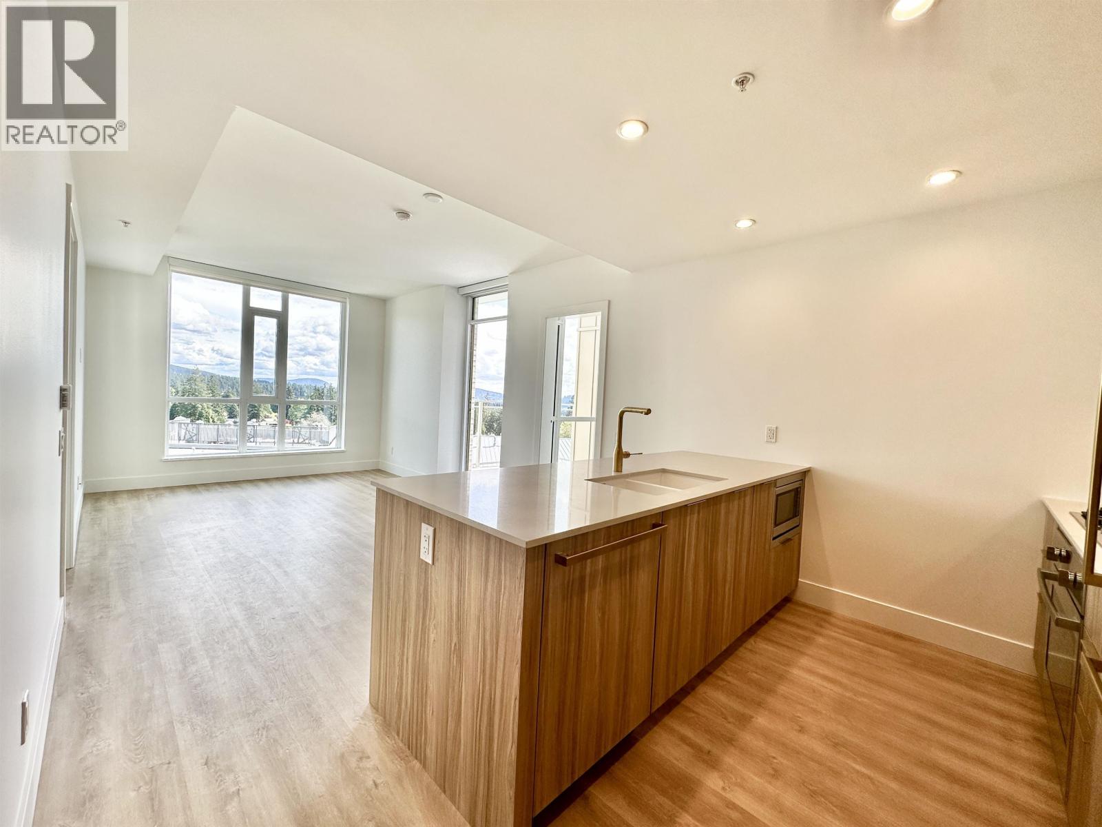 1004 2375 EMERY COURT, North Vancouver — photo 6