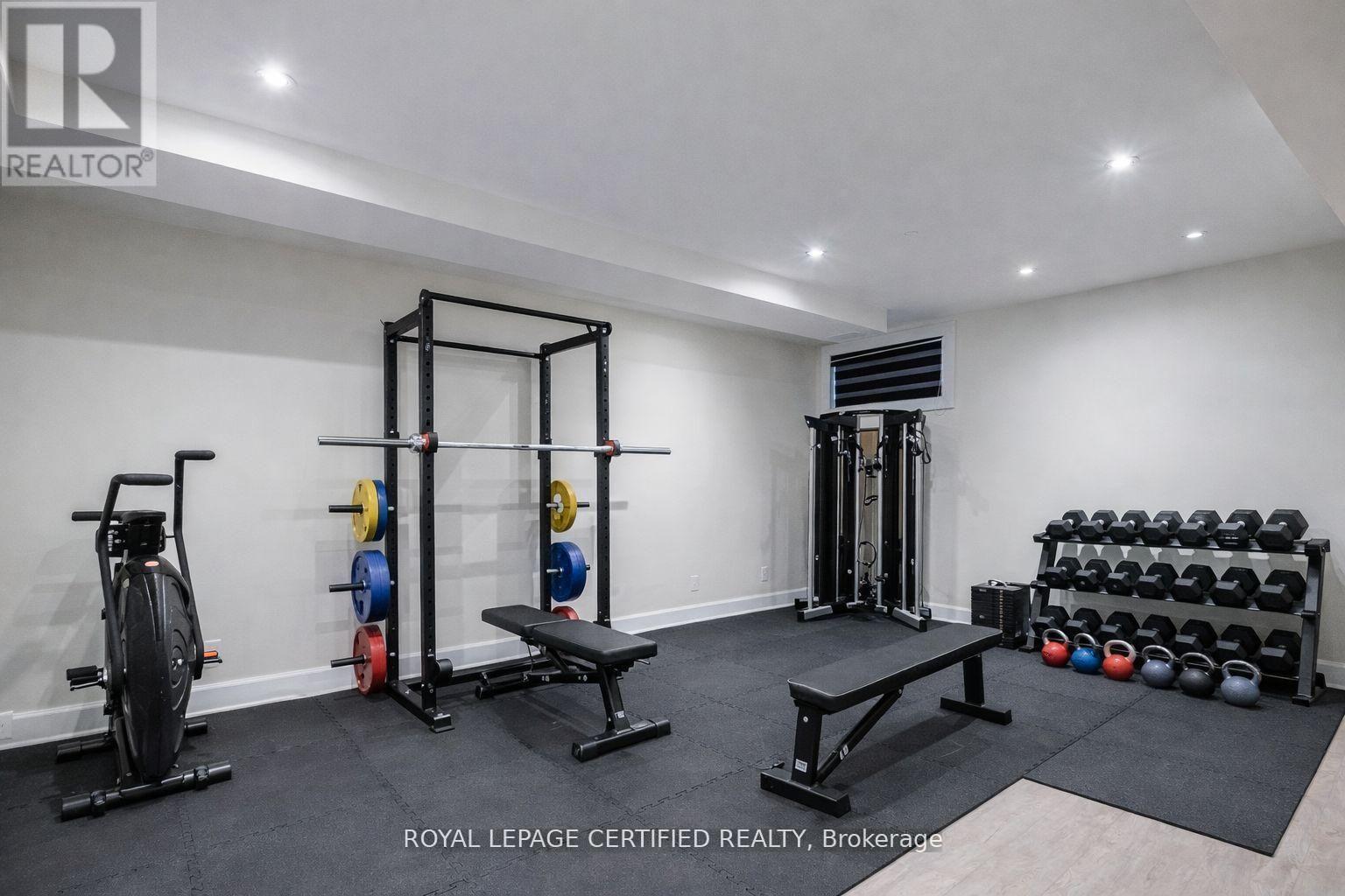 3081 GRENVILLE DRIVE - Image 34