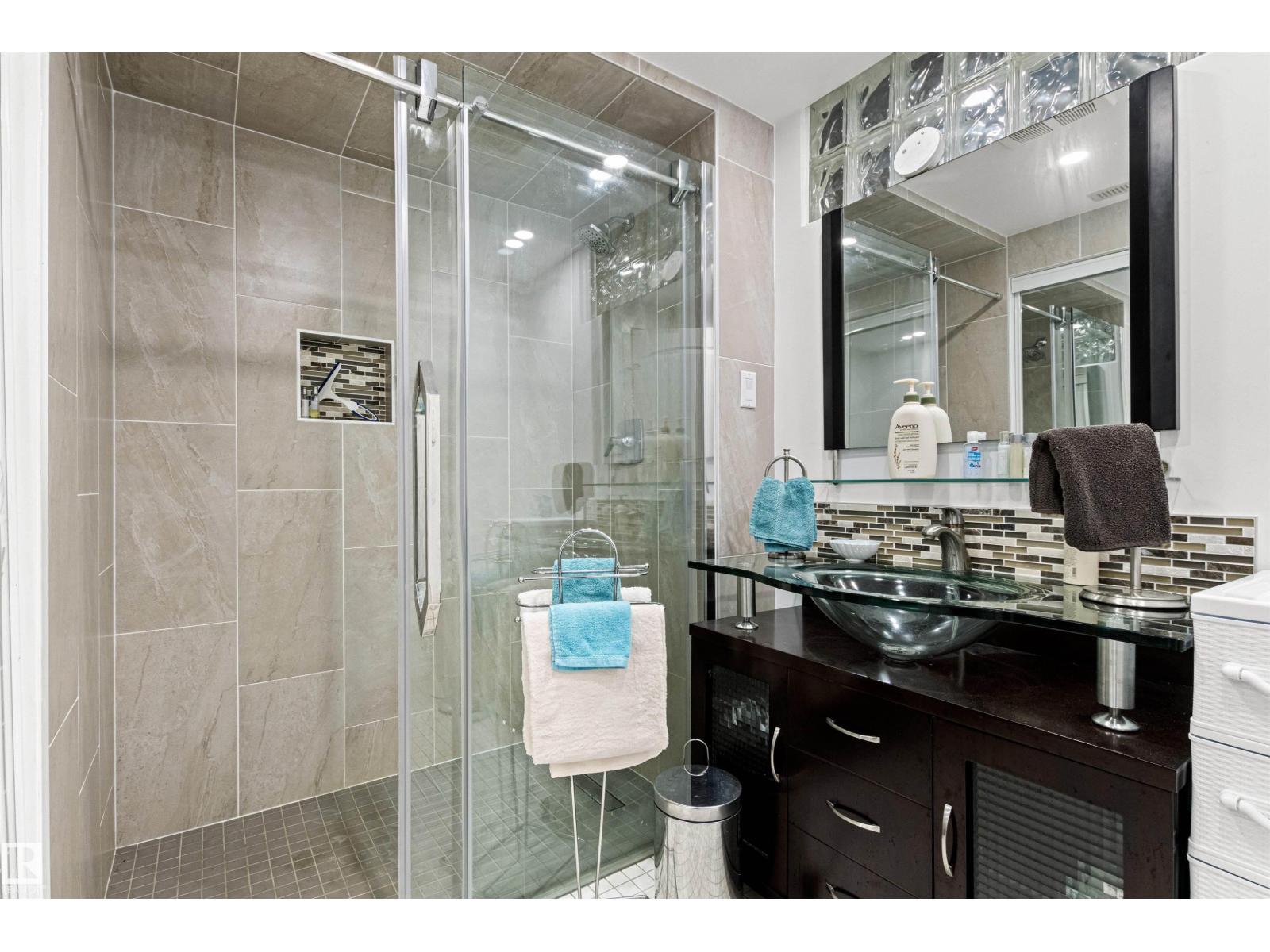 #205 52313 RGE RD 232 - 43