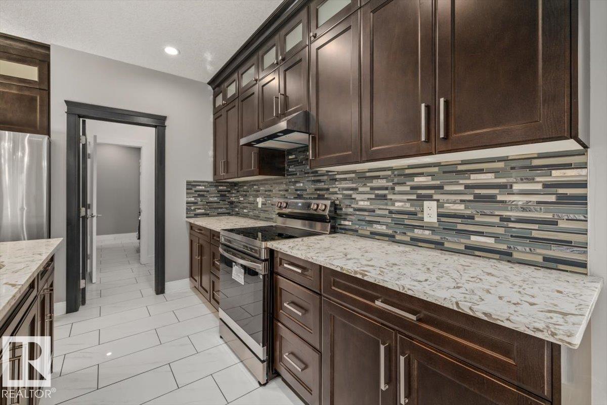 1090 ARMITAGE CR SW - 14