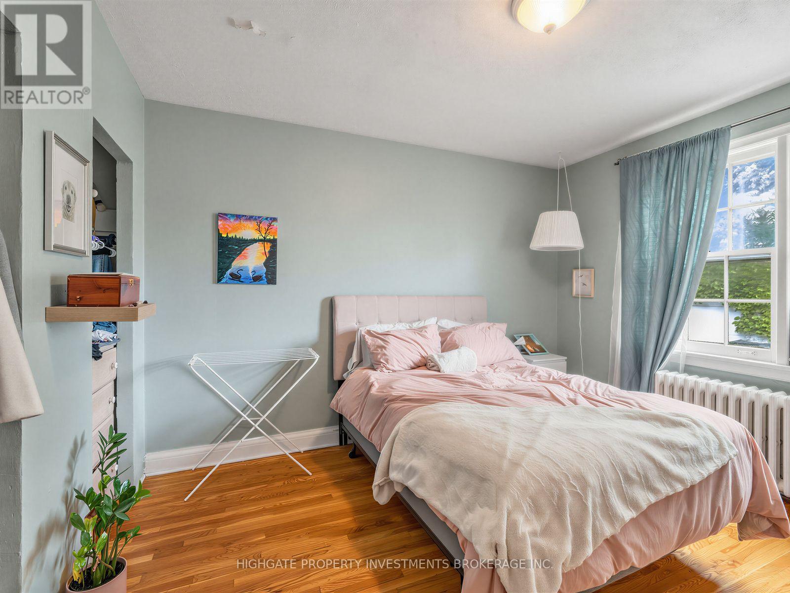 981 AVENUE ROAD - 14