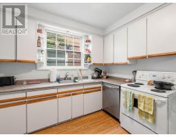 Primary Bedroom - 981 Avenue Road, Toronto, ON M5P2K9 Photo 12